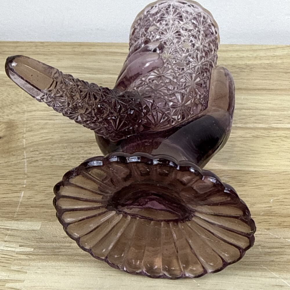 VINTAGE Fenton Art Glass Lavender Hand Holding Cornucopia Vase Daisy & Button 6” - Picture 9 of 9